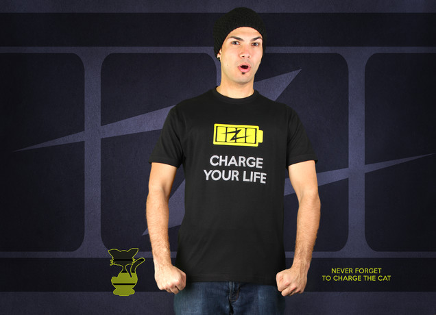 Herren T-Shirt Charge Your Life